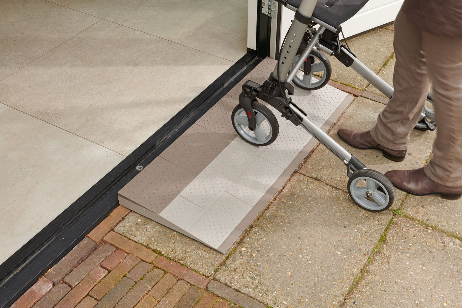 SecuCare Aide au seuil modulaire set d'élargissement